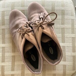 Women’s Pink Lace Up Wedge Boots size 9